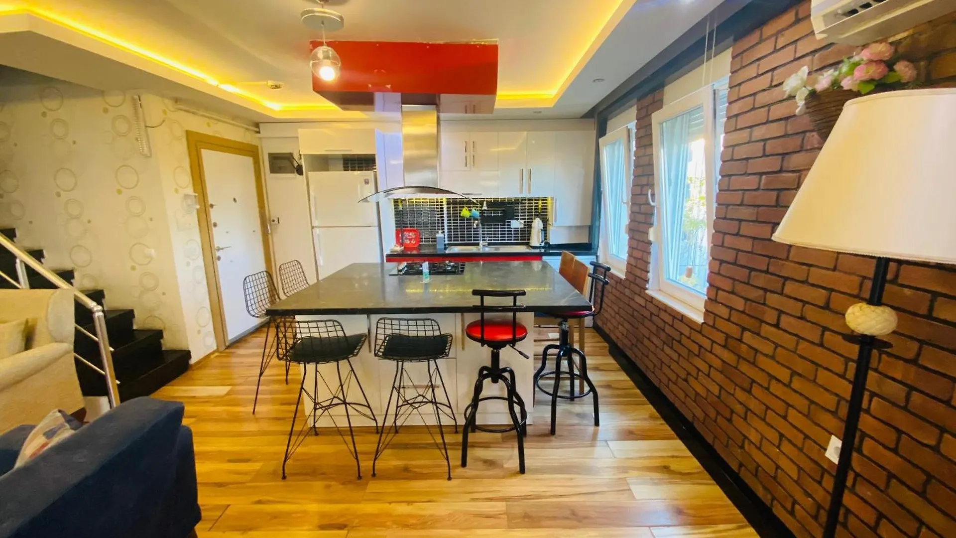 Royal Loft Suit Antalya Apart Otel