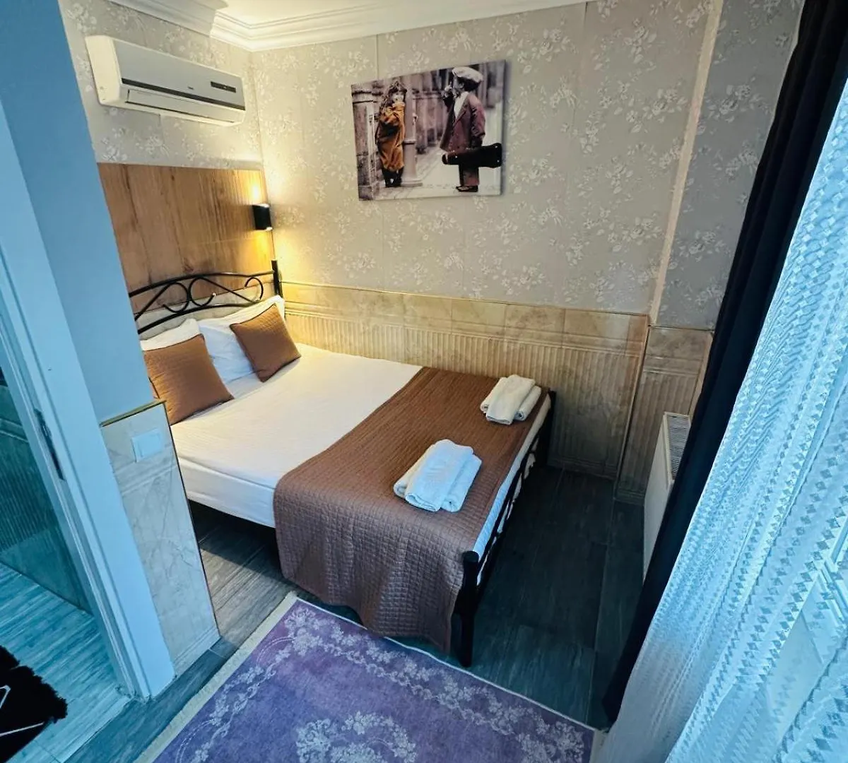 Royal Loft Suit Antalya 4*,  Türkiye