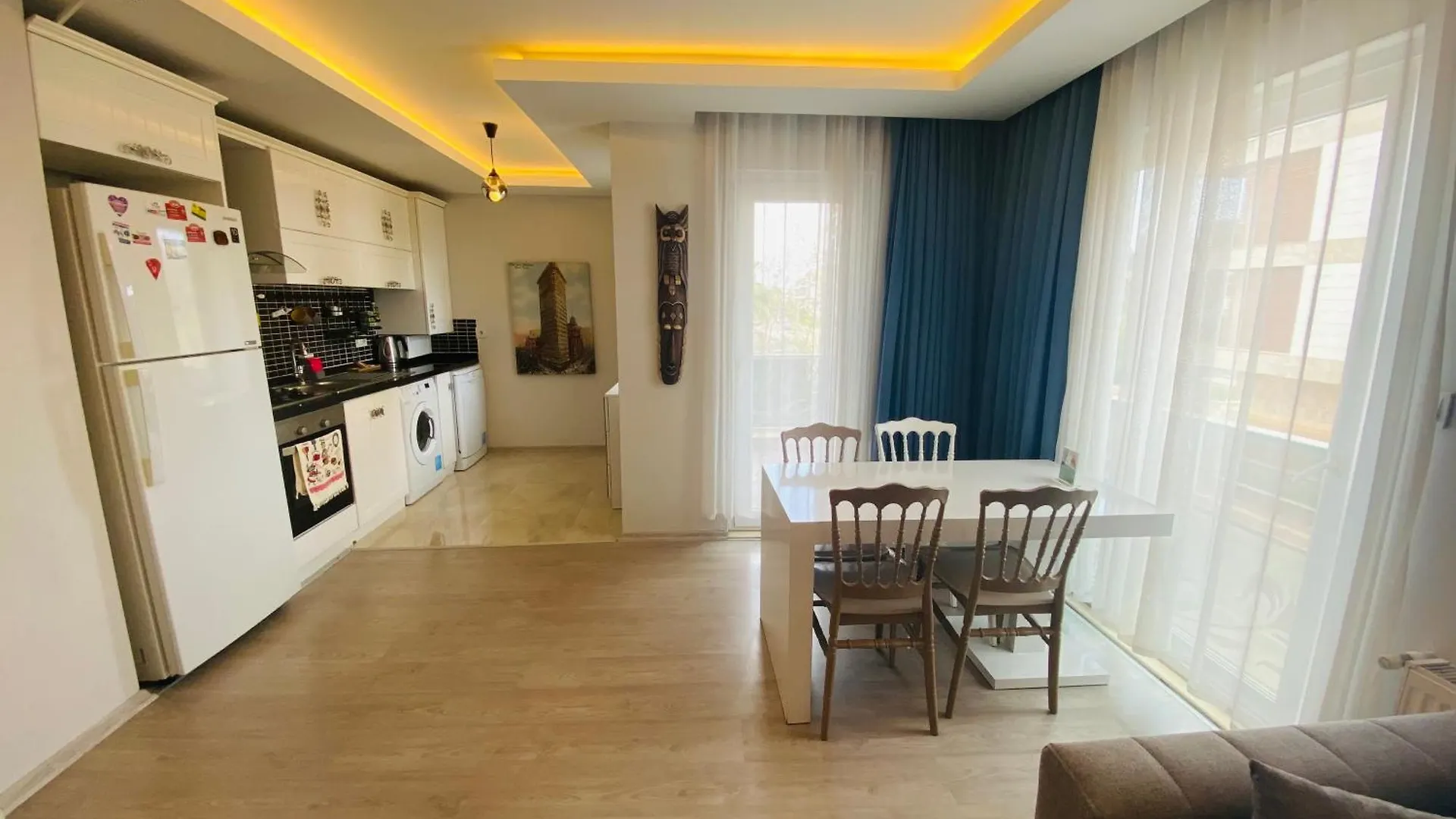 Royal Loft Suit Antalya Aparthotel