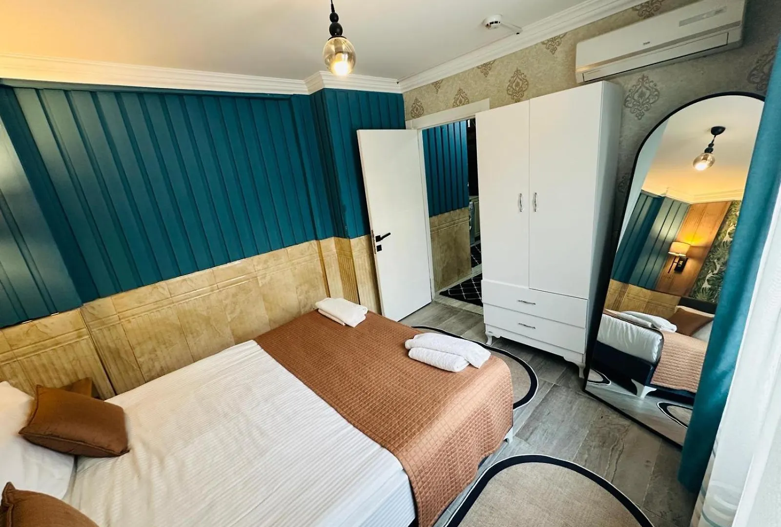 Royal Loft Suit Antalya