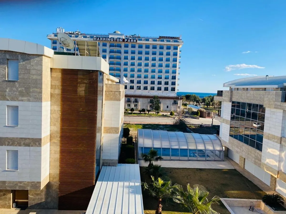Royal Loft Suit Antalya Aparthotel